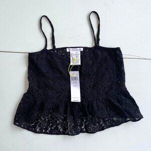 Black crop top -BCBGeneration